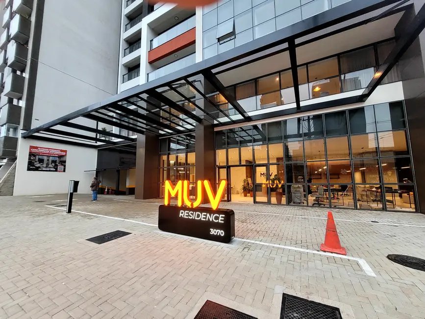 Apartamento com 1 quarto à venda, 31m2 em Centro, Curitiba - PR - imagem 2 Foto 2 de Apartamento com 1 quarto à venda, 31m2 em Centro, Curitiba - PR