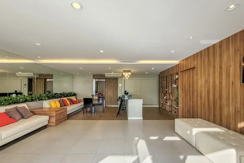 Foto 2 de Apartamento com 2 quartos à venda, 66m2 em Jardim Aeroporto, São Paulo - SP