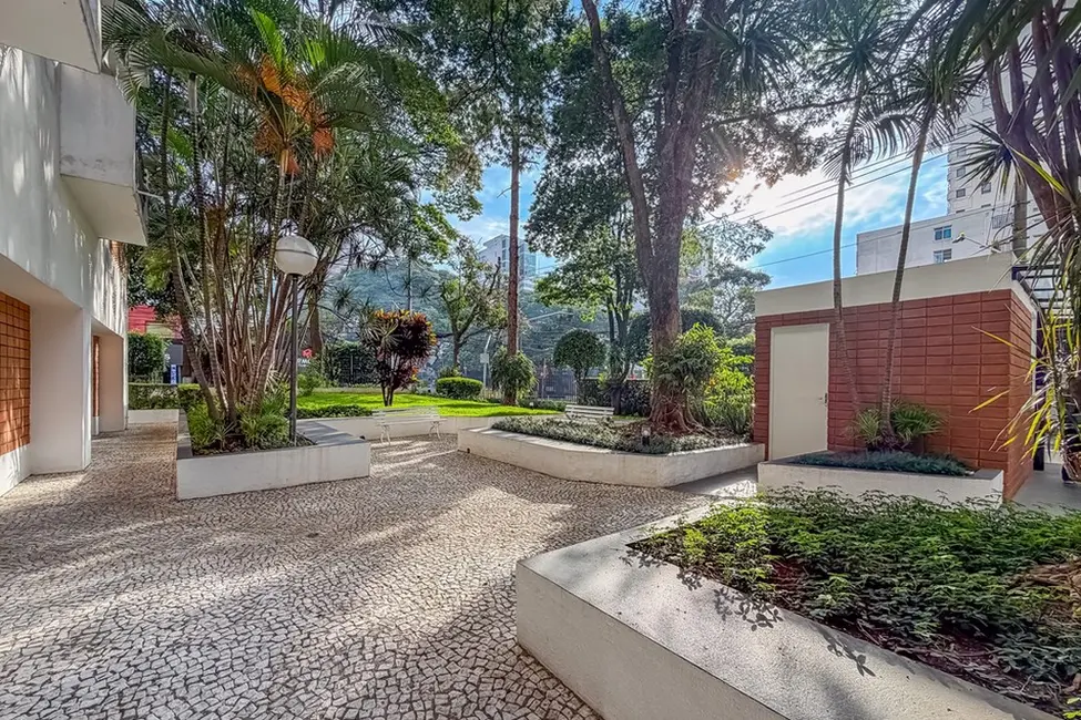 Foto 3 de Apartamento com 1 quarto à venda, 45m2 em Moema, São Paulo - SP