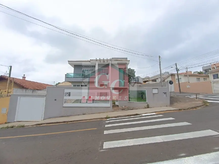Sobrado com 3 quartos à venda, 181m2 em Alto das Oliveiras, Telemaco Borba - PR - imagem 3 Foto 3 de Sobrado com 3 quartos à venda, 181m2 em Alto das Oliveiras, Telemaco Borba - PR