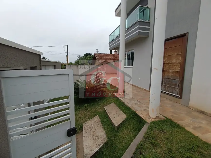 Sobrado com 3 quartos à venda, 181m2 em Alto das Oliveiras, Telemaco Borba - PR - imagem 4 Foto 4 de Sobrado com 3 quartos à venda, 181m2 em Alto das Oliveiras, Telemaco Borba - PR