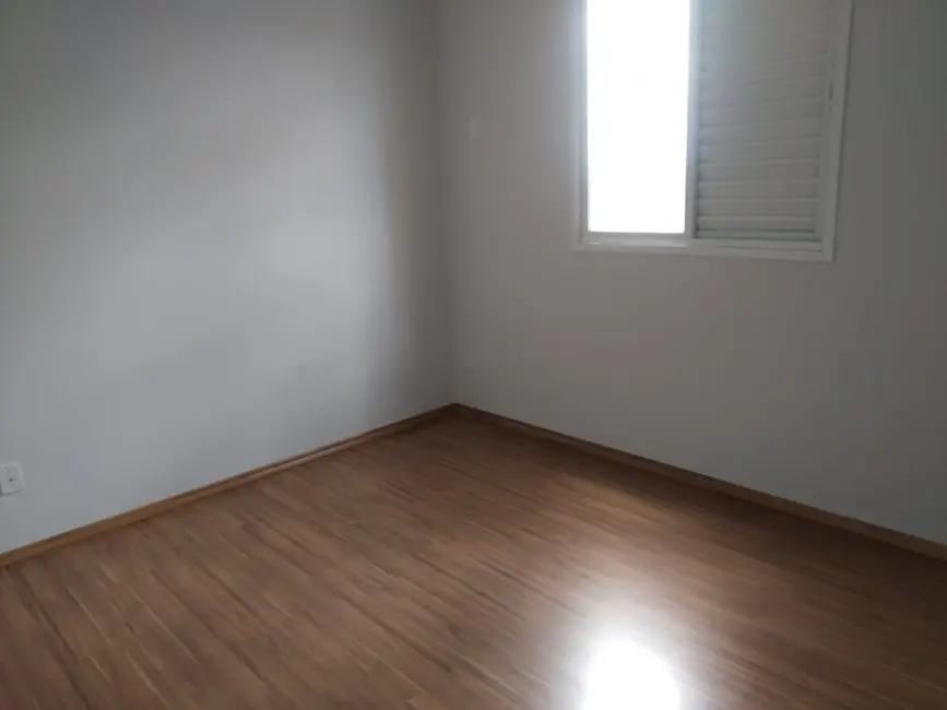 Apartamento com 3 quartos para alugar, 72m2 em Alto das Oliveiras, Telemaco Borba - PR - imagem 7 Foto 7 de Apartamento com 3 quartos para alugar, 72m2 em Alto das Oliveiras, Telemaco Borba - PR