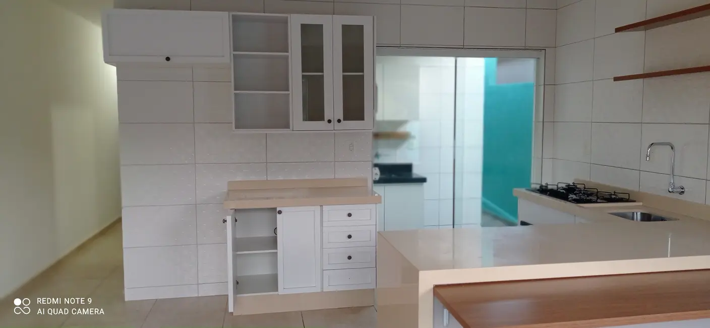 Casa com 2 quartos à venda, 100m2 em Nossa Senhora de Fátima, Telemaco Borba - PR - imagem 3 Foto 3 de Casa com 2 quartos à venda, 100m2 em Nossa Senhora de Fátima, Telemaco Borba - PR