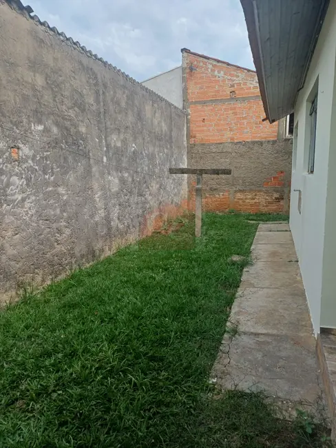 Foto 7 de Casa com 2 quartos para alugar, 75m2 em Jardim Europa, Telemaco Borba - PR