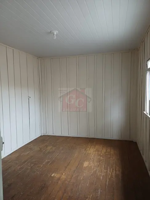 Casa com 3 quartos para alugar, 80m2 em Jardim Bom Jesus, Telemaco Borba - PR - imagem 4 Foto 4 de Casa com 3 quartos para alugar, 80m2 em Jardim Bom Jesus, Telemaco Borba - PR