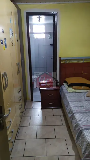 Casa com 5 quartos à venda, 350m2 em Parque Limeira Área II, Telemaco Borba - PR - imagem 9 Foto 9 de Casa com 5 quartos à venda, 350m2 em Parque Limeira Área II, Telemaco Borba - PR