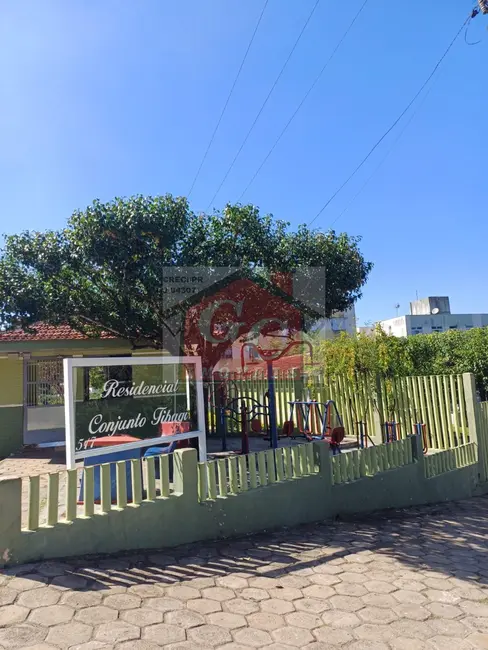 Foto 2 de Apartamento com 3 quartos para alugar, 48m2 em Centro, Telemaco Borba - PR
