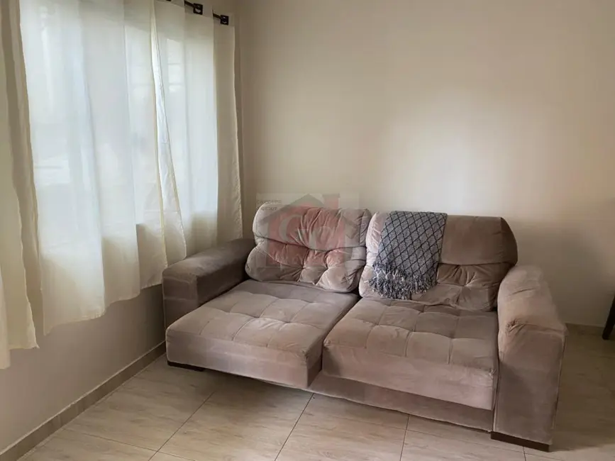 Sobrado com 3 quartos à venda, 97m2 em Jardim Alegre, Telemaco Borba - PR - imagem 8 Foto 8 de Sobrado com 3 quartos à venda, 97m2 em Jardim Alegre, Telemaco Borba - PR