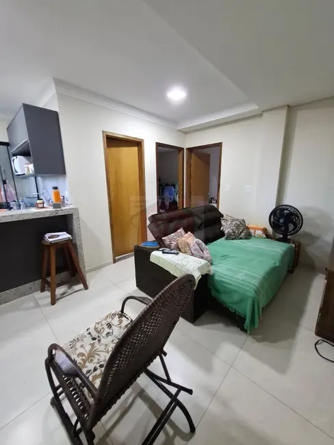 Apartamento com 2 quartos à venda, 52m2 em Centro, Telemaco Borba - PR - imagem 3 Foto 3 de Apartamento com 2 quartos à venda, 52m2 em Centro, Telemaco Borba - PR