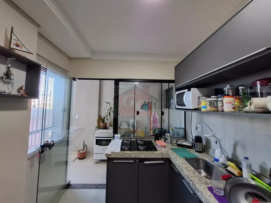 Apartamento com 2 quartos à venda, 52m2 em Centro, Telemaco Borba - PR - imagem 6 Foto 6 de Apartamento com 2 quartos à venda, 52m2 em Centro, Telemaco Borba - PR