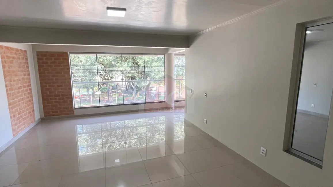 Foto 6 de Sala Comercial para alugar, 220m2 em Centro, Telemaco Borba - PR
