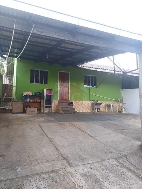 Foto 1 de Casa com 2 quartos para alugar, 40m2 em Centro, Telemaco Borba - PR