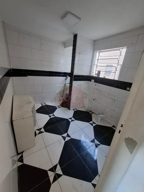 Apartamento com 3 quartos para alugar, 50m2 em Centro, Telemaco Borba - PR - imagem 7 Foto 7 de Apartamento com 3 quartos para alugar, 50m2 em Centro, Telemaco Borba - PR