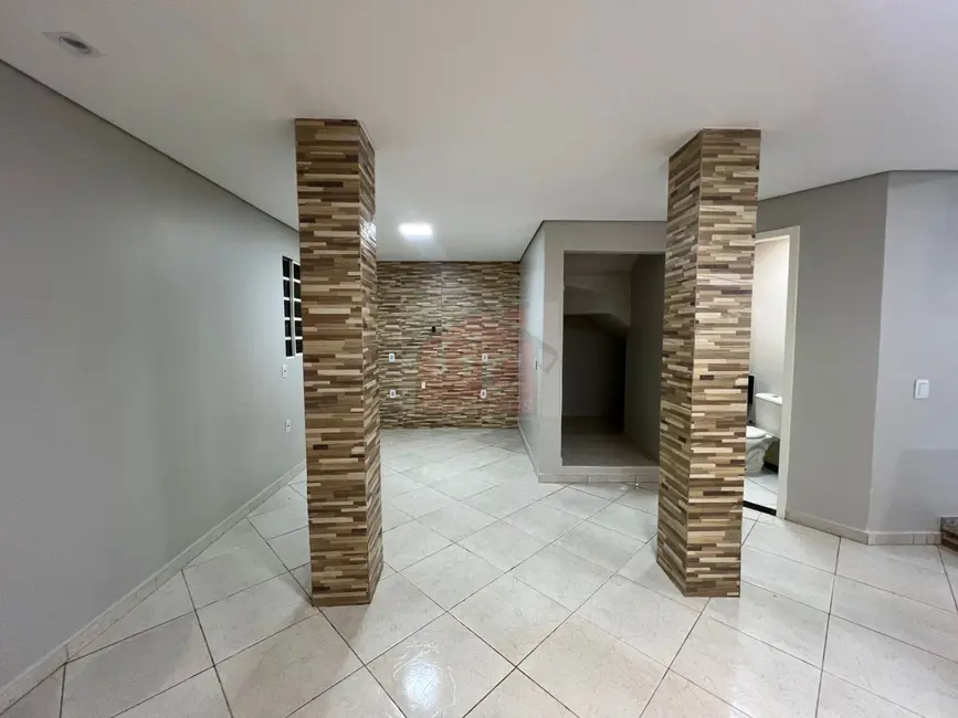 Sobrado com 3 quartos à venda, 70m2 em Telemaco Borba - PR - imagem 3 Foto 3 de Sobrado com 3 quartos à venda, 70m2 em Telemaco Borba - PR