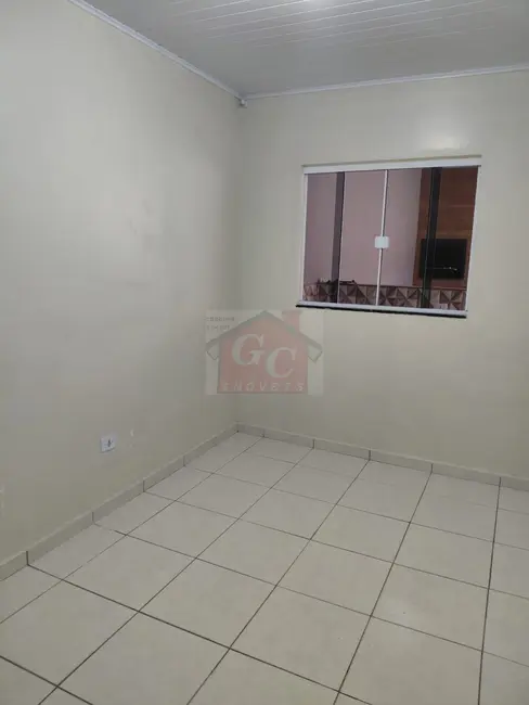 Foto 5 de Casa com 3 quartos para alugar, 70m2 em Jardim Itália, Telemaco Borba - PR