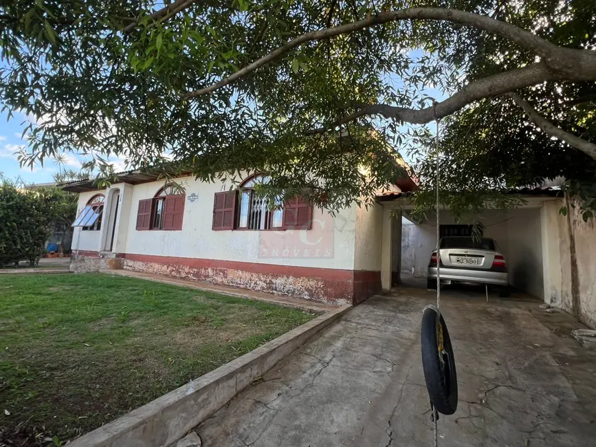 Casa com 3 quartos à venda, 70m2 em Nossa Senhora do Perpétuo Socorro, Telemaco Borba - PR - imagem 3 Foto 3 de Casa com 3 quartos à venda, 70m2 em Nossa Senhora do Perpétuo Socorro, Telemaco Borba - PR