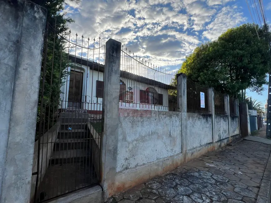 Casa com 3 quartos à venda, 70m2 em Nossa Senhora do Perpétuo Socorro, Telemaco Borba - PR - imagem 4 Foto 4 de Casa com 3 quartos à venda, 70m2 em Nossa Senhora do Perpétuo Socorro, Telemaco Borba - PR