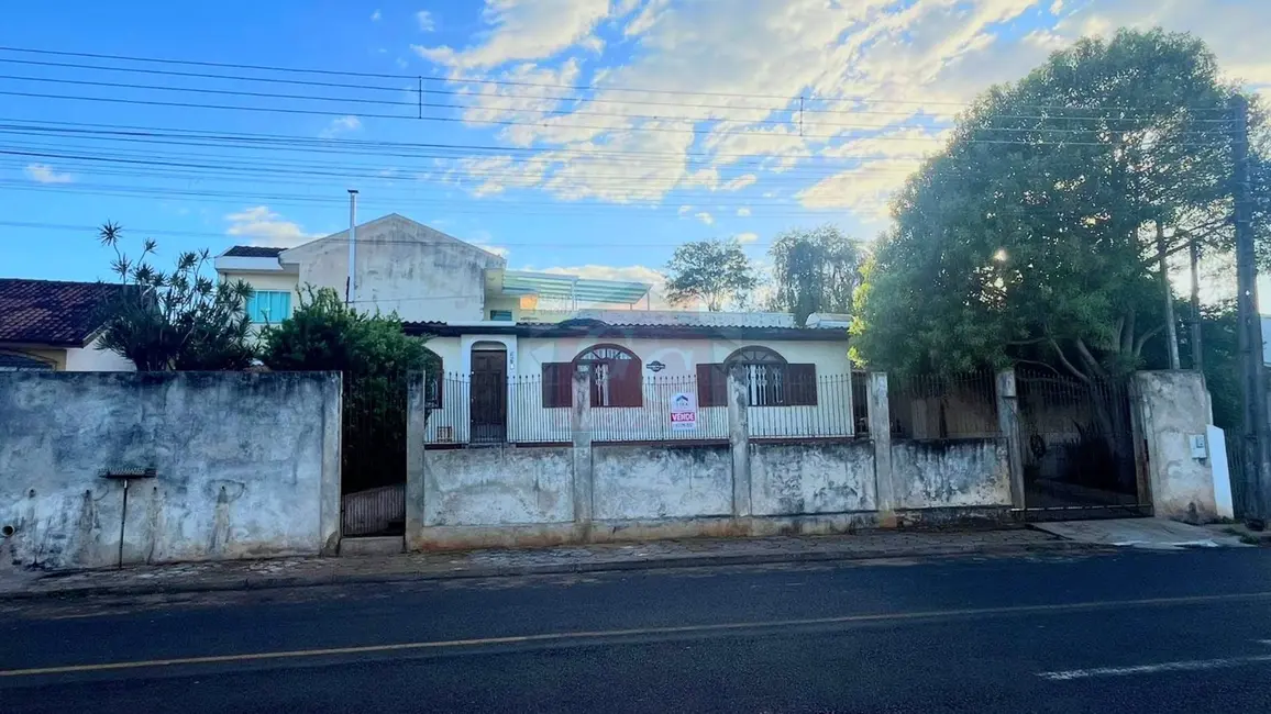 Casa com 3 quartos à venda, 70m2 em Nossa Senhora do Perpétuo Socorro, Telemaco Borba - PR - imagem 1 Foto 1 de Casa com 3 quartos à venda, 70m2 em Nossa Senhora do Perpétuo Socorro, Telemaco Borba - PR