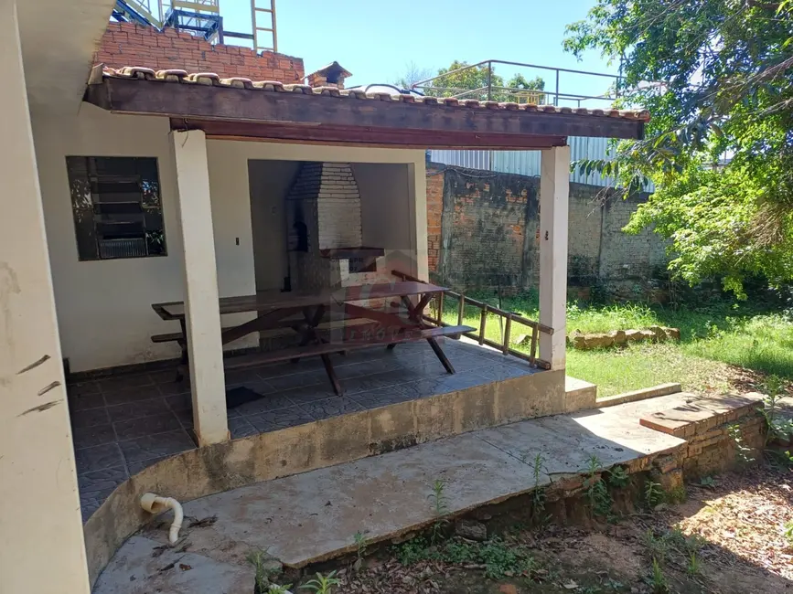 Casa com 2 quartos para alugar, 60m2 em Alto das Oliveiras, Telemaco Borba - PR - imagem 5 Foto 5 de Casa com 2 quartos para alugar, 60m2 em Alto das Oliveiras, Telemaco Borba - PR