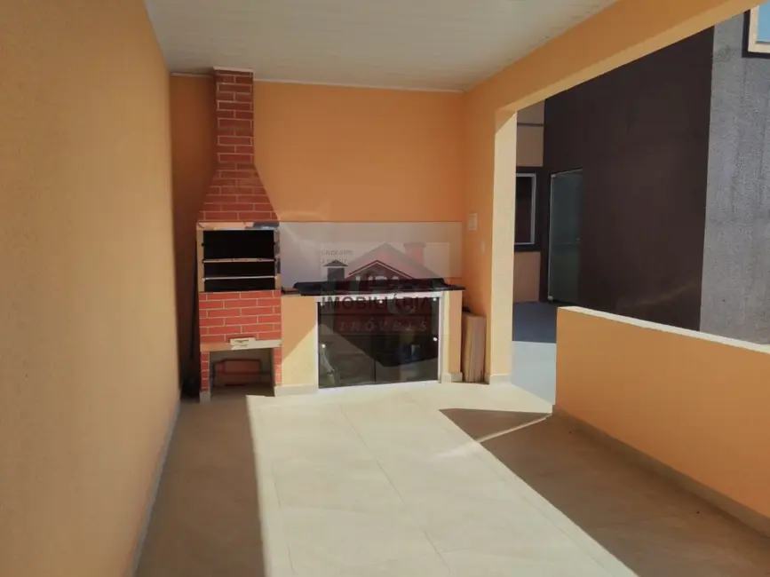 Apartamento com 3 quartos para alugar em Parque Limeira Área II, Telemaco Borba - PR - imagem 4 Foto 4 de Apartamento com 3 quartos para alugar em Parque Limeira Área II, Telemaco Borba - PR