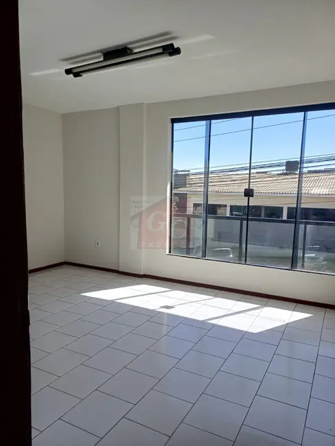 Apartamento com 2 quartos para alugar, 80m2 em Centro, Telemaco Borba - PR - imagem 2 Foto 2 de Apartamento com 2 quartos para alugar, 80m2 em Centro, Telemaco Borba - PR
