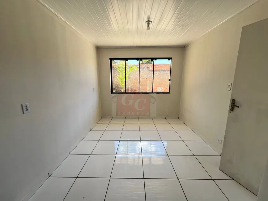 Casa com 2 quartos para alugar, 90m2 em Parque Limeira Área III, Telemaco Borba - PR - imagem 2 Foto 2 de Casa com 2 quartos para alugar, 90m2 em Parque Limeira Área III, Telemaco Borba - PR