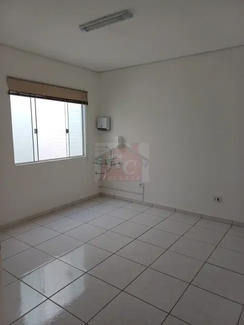 Foto 4 de Casa com 3 quartos para alugar, 70m2 em Centro, Telemaco Borba - PR