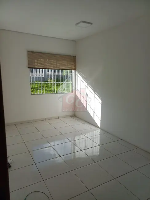 Foto 3 de Casa com 3 quartos para alugar, 70m2 em Centro, Telemaco Borba - PR