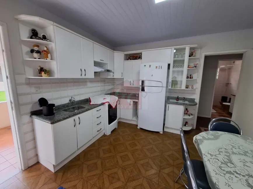 Foto 5 de Casa com 3 quartos para alugar, 80m2 em Nossa Senhora do Perpétuo Socorro, Telemaco Borba - PR