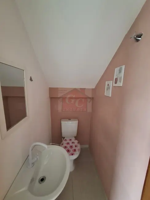 Foto 6 de Sobrado com 3 quartos para alugar, 70m2 em Telemaco Borba - PR