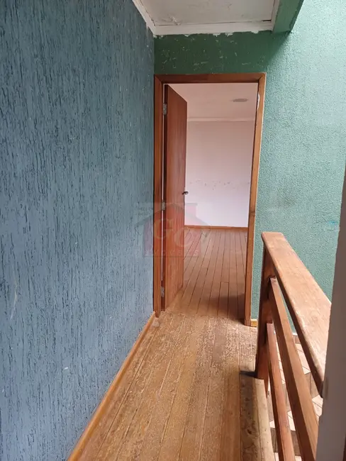 Sobrado com 3 quartos à venda, 270m2 em Centro, Telemaco Borba - PR - imagem 9 Foto 9 de Sobrado com 3 quartos à venda, 270m2 em Centro, Telemaco Borba - PR