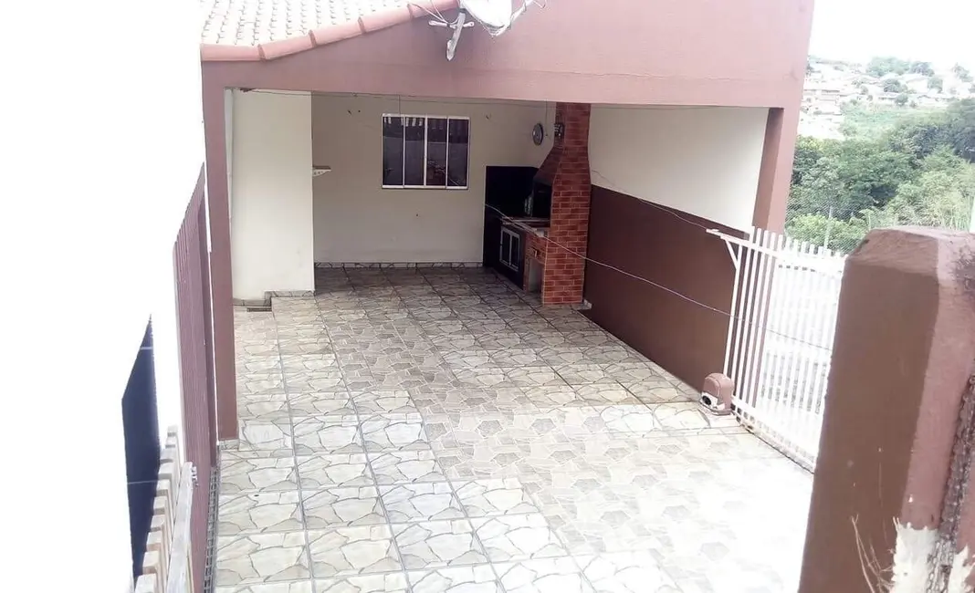 Foto 2 de Casa com 3 quartos à venda, 150m2 em Centro, Telemaco Borba - PR
