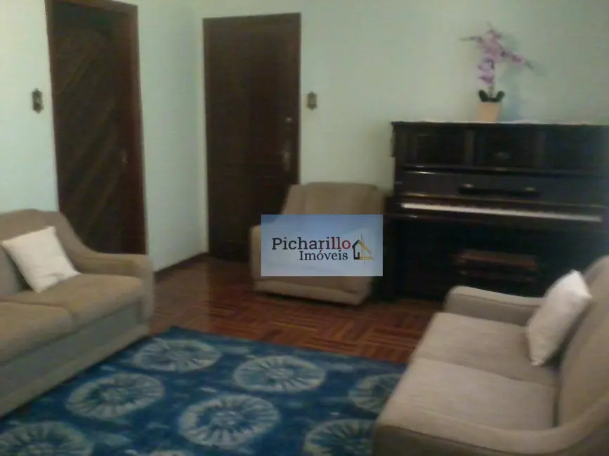 Casa com 3 quartos à venda, 350m2 em Centro, Sao Carlos - SP - imagem 2 Foto 2 de Casa com 3 quartos à venda, 350m2 em Centro, Sao Carlos - SP