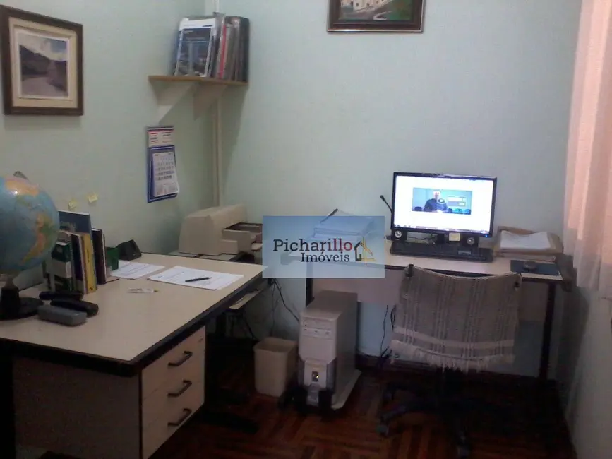 Casa com 3 quartos à venda, 350m2 em Centro, Sao Carlos - SP - imagem 3 Foto 3 de Casa com 3 quartos à venda, 350m2 em Centro, Sao Carlos - SP