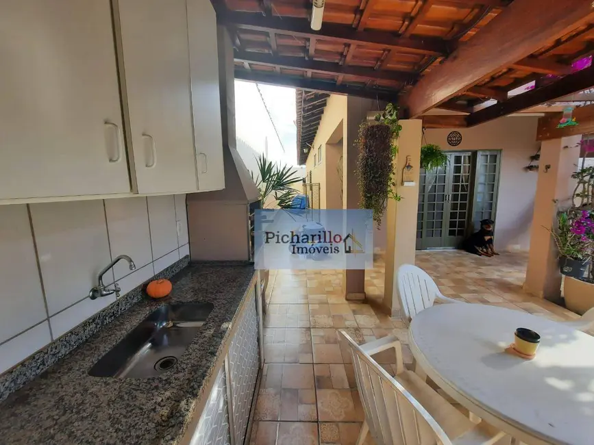 Foto 6 de Casa com 3 quartos à venda, 318m2 em Jardim Cruzeiro do Sul, Sao Carlos - SP