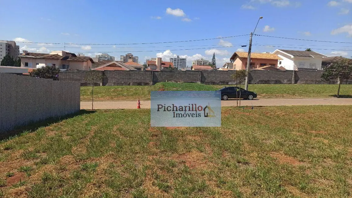 Foto 3 de Terreno / Lote à venda, 390m2 em Sao Carlos - SP