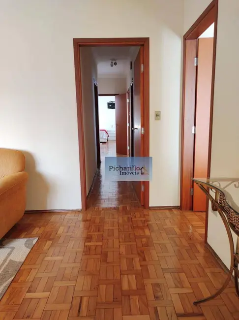 Casa com 3 quartos à venda, 300m2 em Centro, Sao Carlos - SP - imagem 4 Foto 4 de Casa com 3 quartos à venda, 300m2 em Centro, Sao Carlos - SP