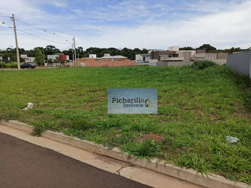 Foto 1 de Terreno / Lote à venda, 508m2 em Sao Carlos - SP