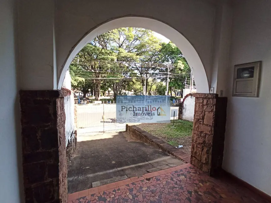 Casa com 3 quartos à venda, 194m2 em Centro, Sao Carlos - SP - imagem 4 Foto 4 de Casa com 3 quartos à venda, 194m2 em Centro, Sao Carlos - SP