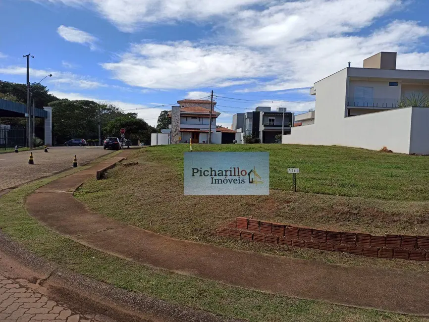 Foto 3 de Terreno / Lote à venda, 577m2 em Parque Espraiado, Sao Carlos - SP