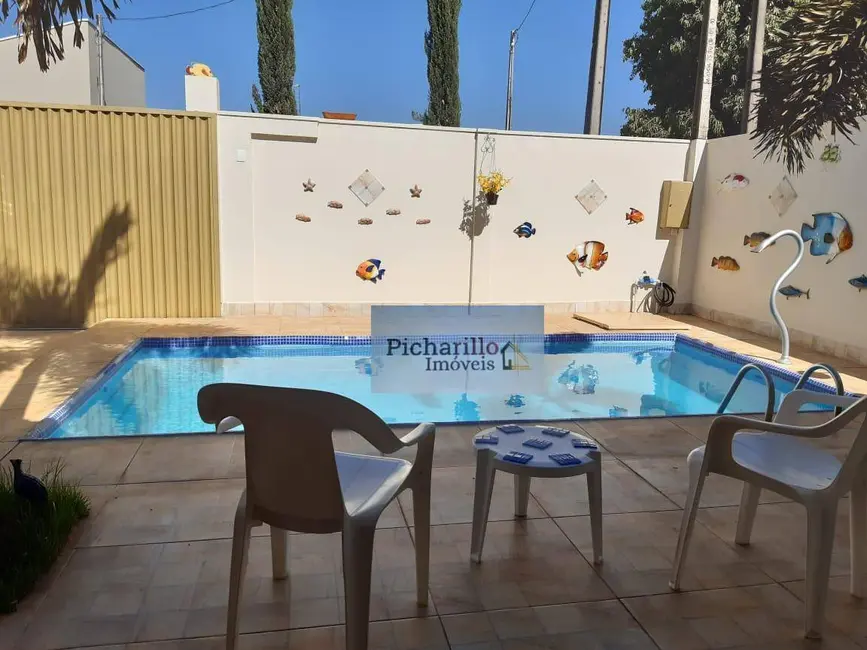 Foto 4 de Sítio / Rancho com 2 quartos à venda, 250m2 em Borborema - SP