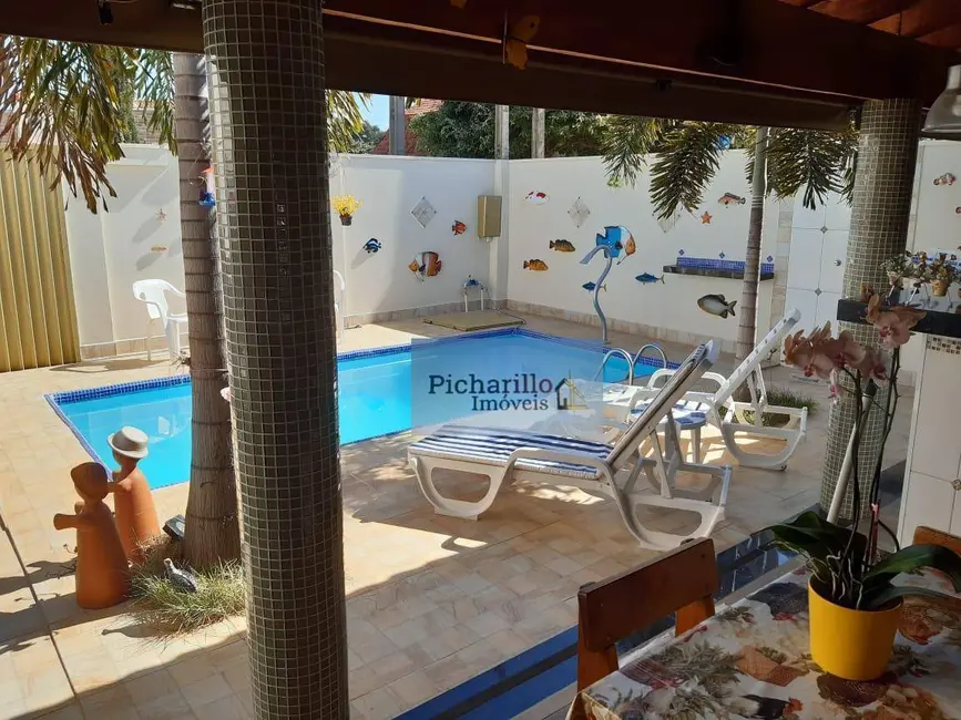 Foto 3 de Sítio / Rancho com 2 quartos à venda, 250m2 em Borborema - SP