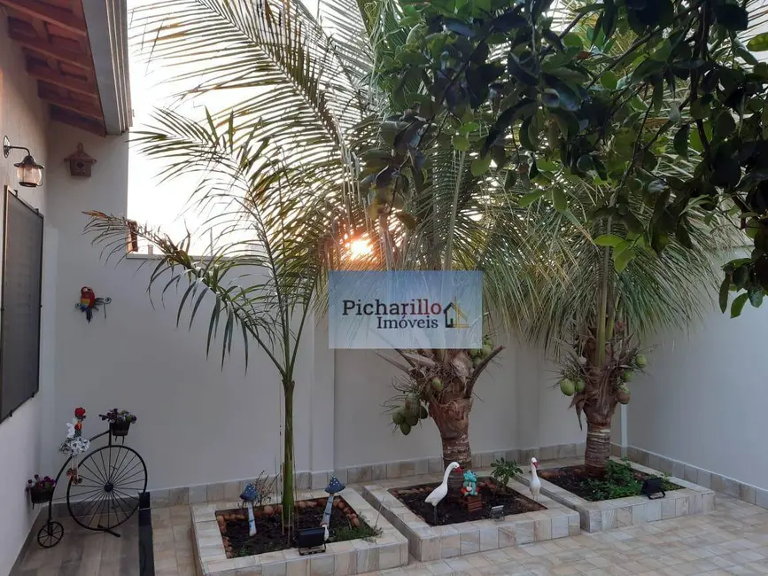 Foto 5 de Sítio / Rancho com 2 quartos à venda, 250m2 em Borborema - SP