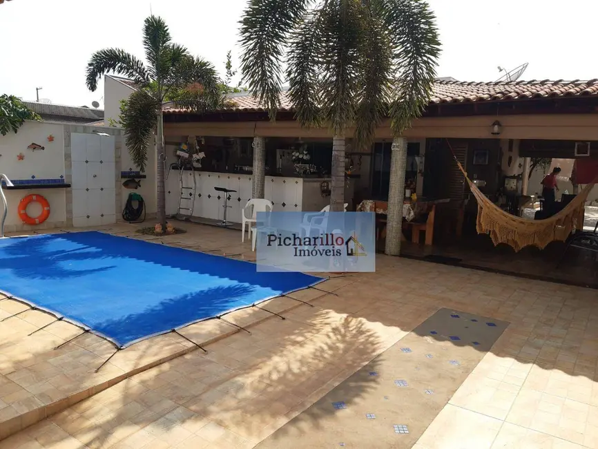 Foto 2 de Sítio / Rancho com 2 quartos à venda, 250m2 em Borborema - SP