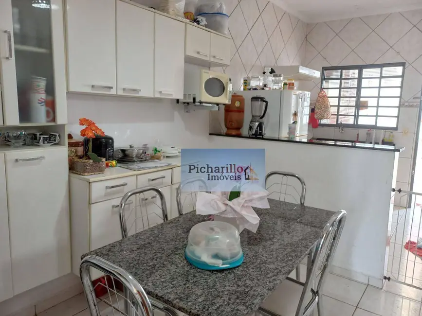 Casa com 2 quartos à venda, 172m2 em Residencial Parque Douradinho, Sao Carlos - SP - imagem 4 Foto 4 de Casa com 2 quartos à venda, 172m2 em Residencial Parque Douradinho, Sao Carlos - SP