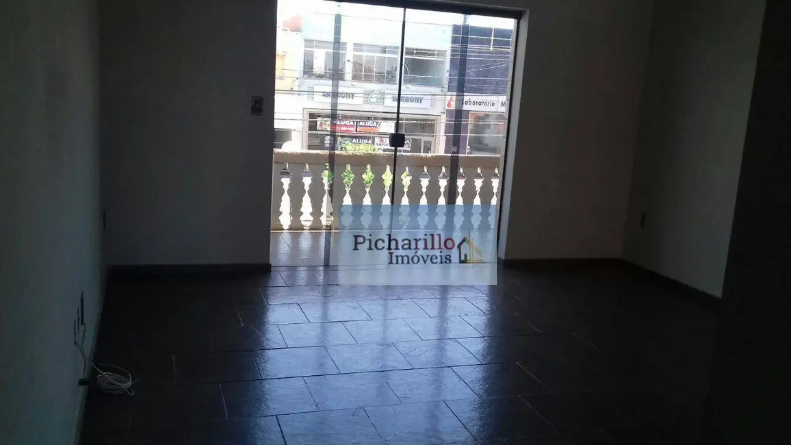 Casa com 3 quartos à venda, 300m2 em Vila Prado, Sao Carlos - SP - imagem 9 Foto 9 de Casa com 3 quartos à venda, 300m2 em Vila Prado, Sao Carlos - SP