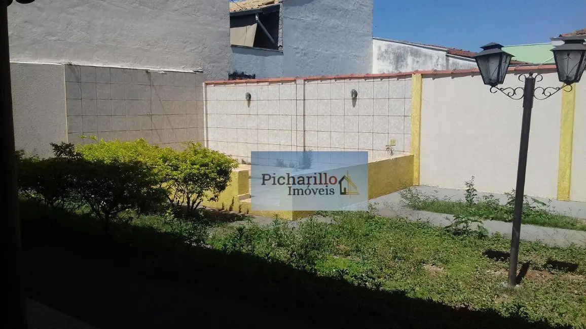 Casa com 3 quartos à venda, 300m2 em Vila Prado, Sao Carlos - SP - imagem 3 Foto 3 de Casa com 3 quartos à venda, 300m2 em Vila Prado, Sao Carlos - SP