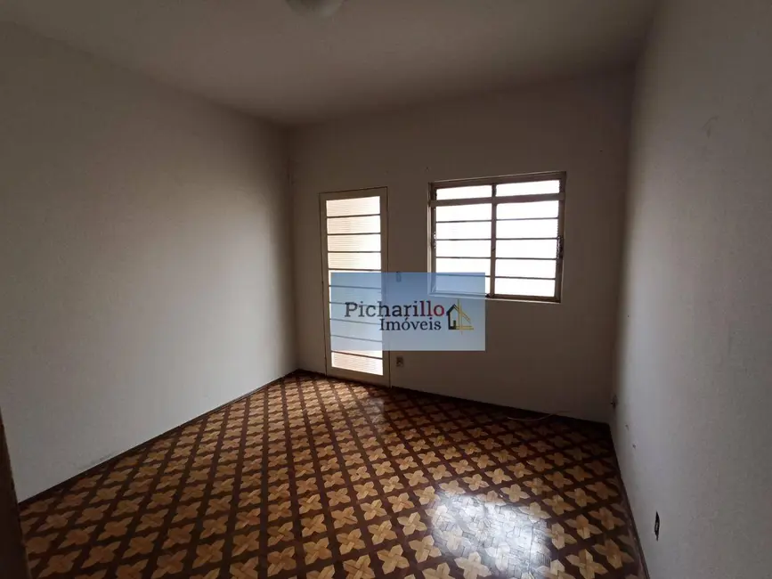 Foto 1 de Casa com 2 quartos à venda, 125m2 em Vila Carmem, Sao Carlos - SP