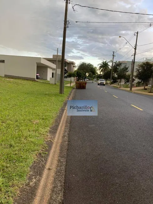 Foto 3 de Terreno / Lote à venda, 525m2 em Sao Carlos - SP