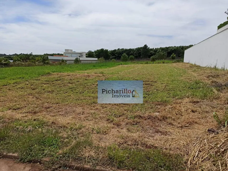 Foto 1 de Terreno / Lote à venda, 1300m2 em Sao Carlos - SP